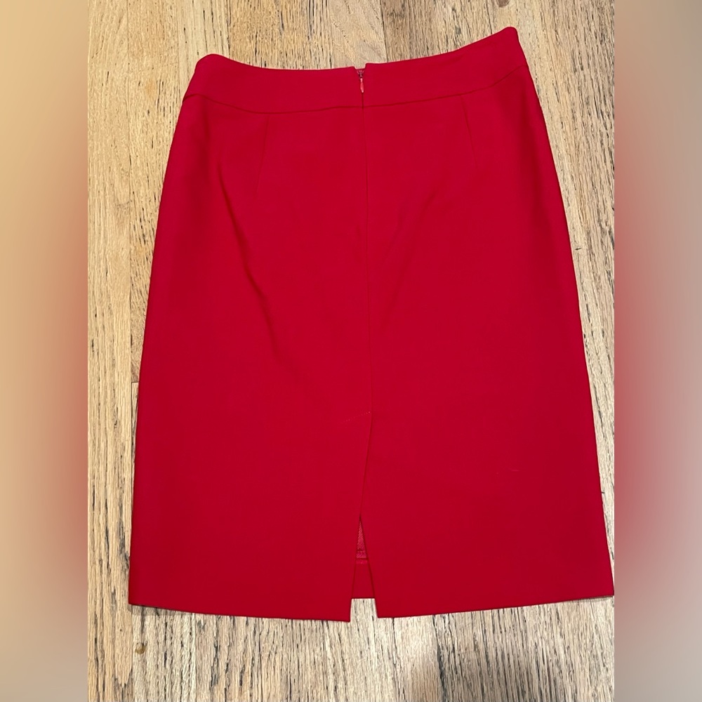 Armani Collecioni Red Pencil Skirt Size 2 - Picture 2 of 9
